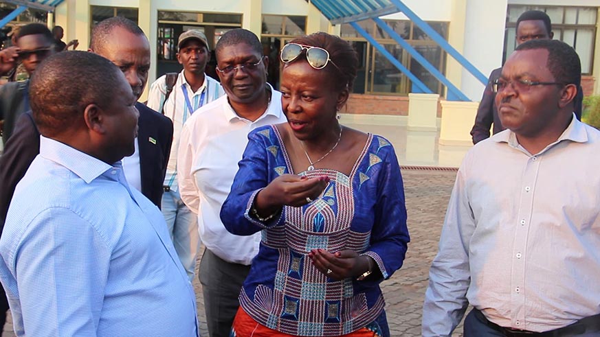 Mozambican President, Filip Nyusi, hearing from Minister Mushikiwabo while touring Petite Barriere Border Post which links Rubavu in Western Province to Goma town in Eastern DR Congo. Regis Umurengezi