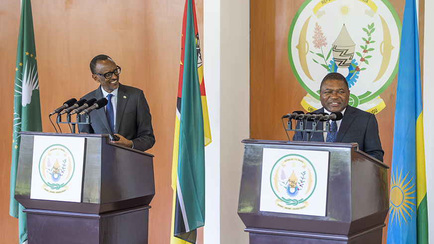 Presidents Paul Kagame and Filipe Nyusi address a joint news conference at Village Urugwiro in Kigali yesterday. The two leaders held talks before officials from both sides signed five bilateral agreements to bolster ties. Village Urugwiro.