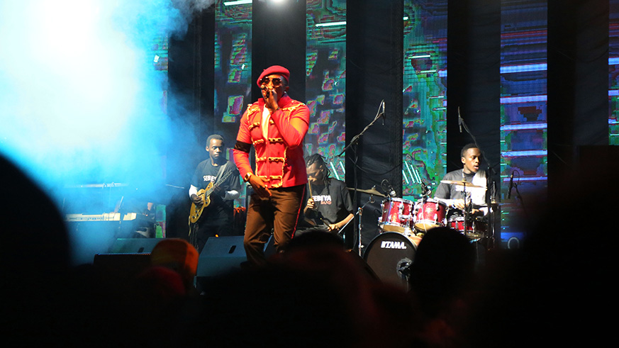 Christopher performs at the finale of Primus Guma Guma. He was voted the fans' favourite and walked away with Rwf15m. Sam Ngendihimana