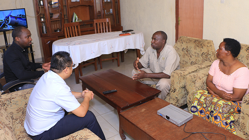 First Star Times decoder bougth by the first startimes client, Rugwiza Severien in 2008. Through startimes i knew chinese culture and their contribution to africaâ€™s development and I am very glad today for this amazing gift from startimes*