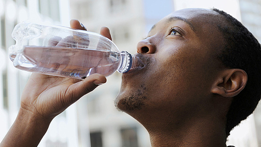 Drink plenty of water to stay hydrated/Net.