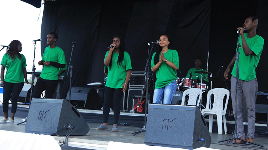 Nyundo Music band performing.