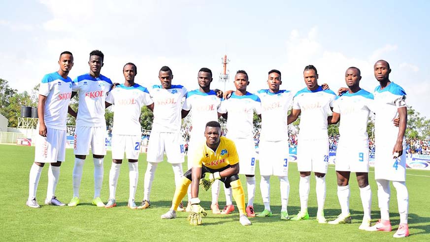 Thierry Manzi (right) was handed Rayon Sportsu2019 captaincy last month, replacing want-away Pierrot Kwizera. Courtesy