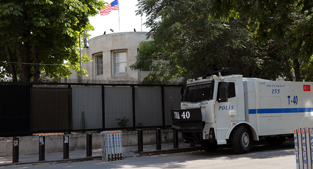 A Turkish riot police van is stationed outside the US Embassy as supporters of President Recep Tayyip Erdogan were expected to come to protest, in Ankara, Turkey, Monday, July 18, 2016. / Sputnik