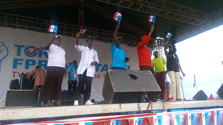 Some of RPF-Inkotanyi parliamentary candidates, from Gasabo District, on stage during campaign in Jabana Sector yesterday. Michel Nkurunziza.