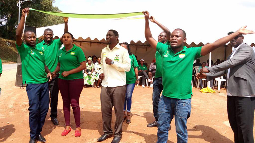 Green Party officials while campaiging in Huye, Southern Province on Sunday. The party has vowed to revamp Huye town once elected into parliament. Courtesy.