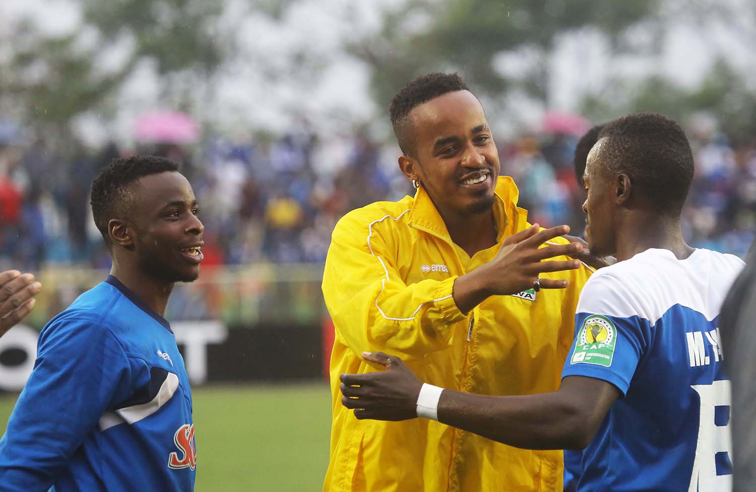National team and Rayon Sports midfielder Yannick Mukunzi thanks his teammates after the match