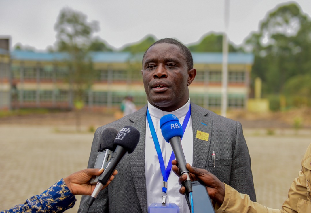 INES Rector Dr Fabien Hagenimana speaks to journalists about the plan to establish a centre for non-communicable diseases in Musanze on Tuesday. Ru00e9gis Umurengezi.