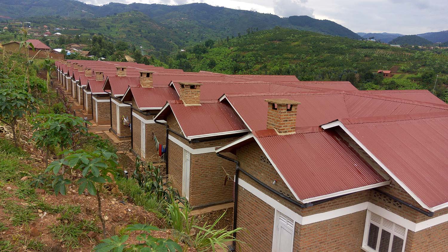 Models villages relocated people from unplanned settlement. Models villages relocated people from unplanned settlement.