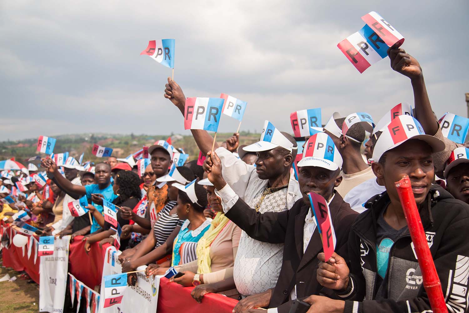 RPF-Inkotanyi supporters during parliamentary campaign in Rugende yesterday. Nadege Imbabazi.