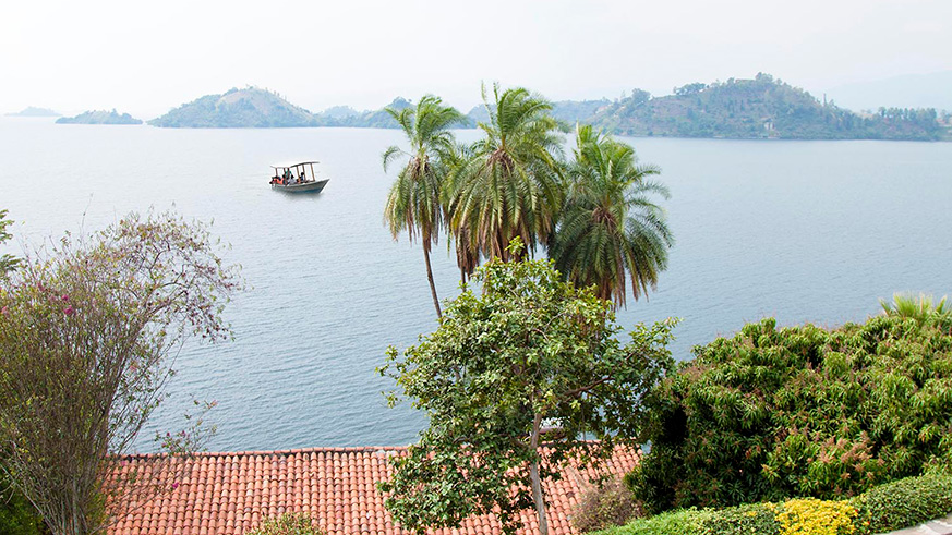 Lake Kivu with the area of 2,700 kmu00b2 is one of Africau2019s Great Lakes. It lies on the border between the Democratic Republic of Congo and Rwanda. Photo by Emmanuel Kwizera.