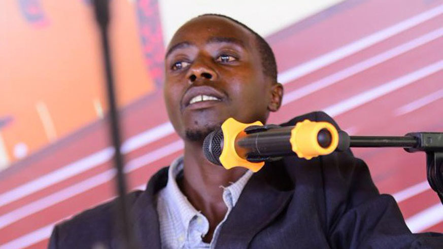 A contestant plays Inanga