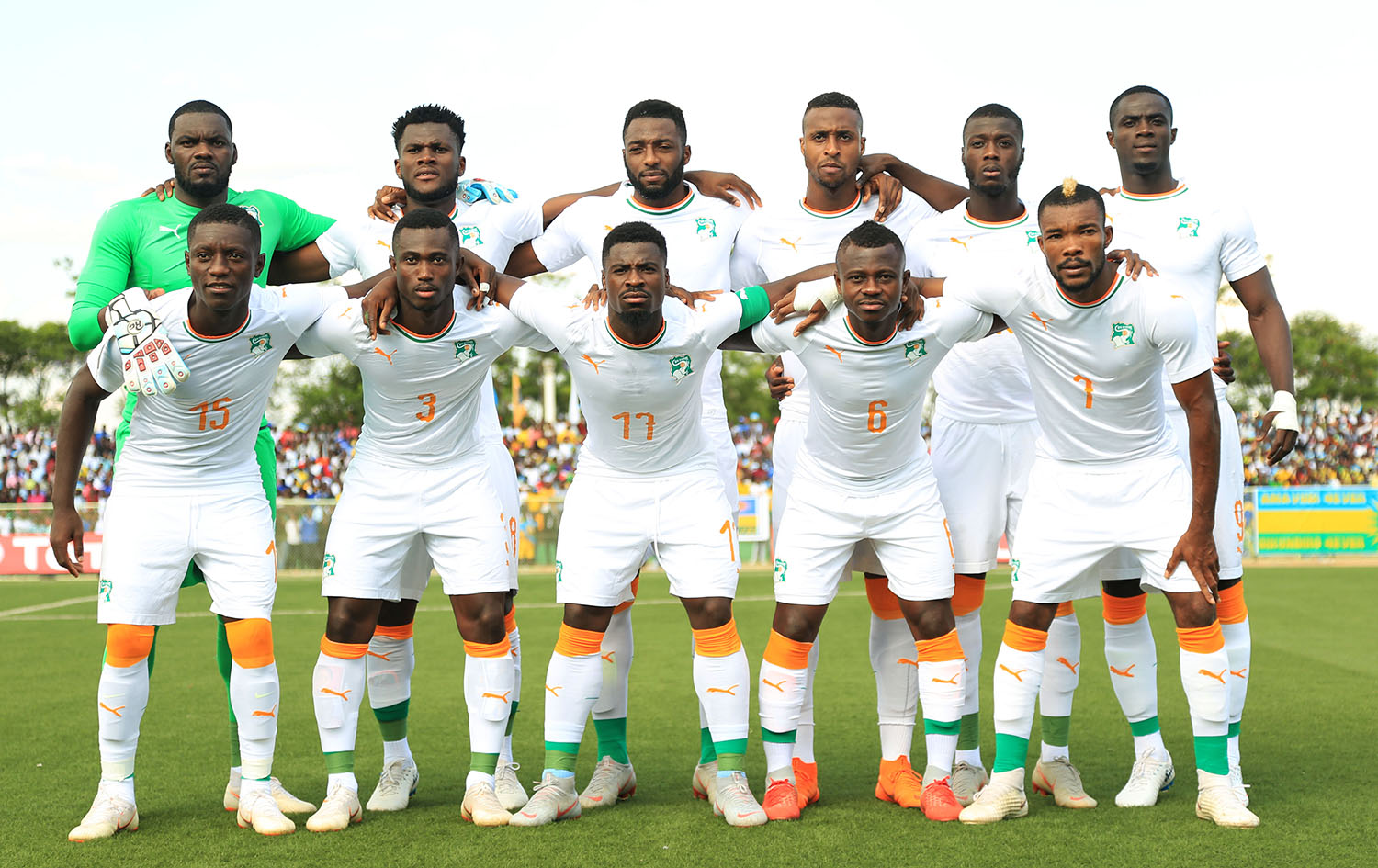 Ivory Coast players line-up before starting the game