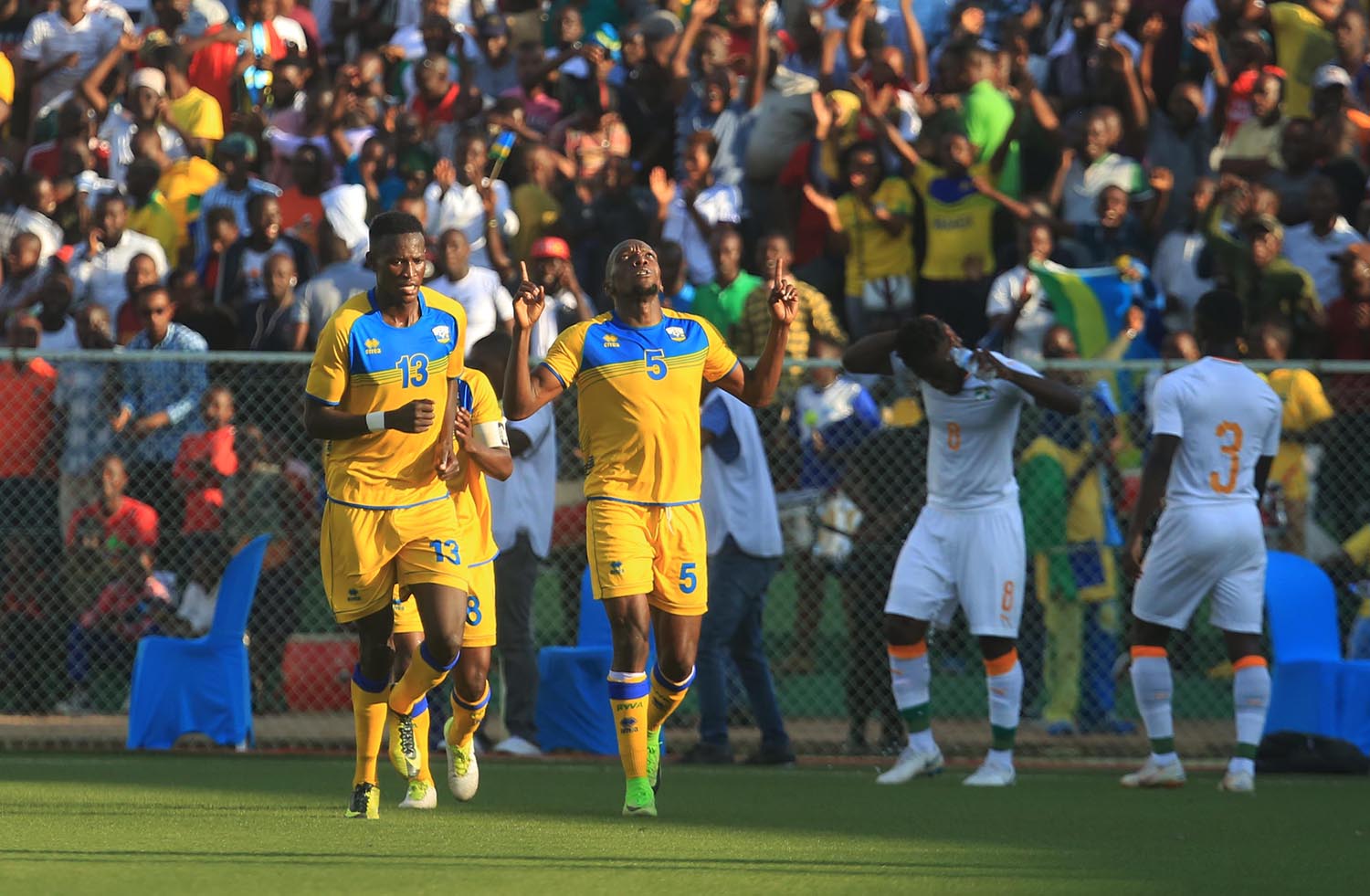 Rwanda's goalscorer  Meddie Kagere and his team mates celebrate the consolation goal  during the match at Kigali Stadium yesterday (Sam Ngendahimana)
