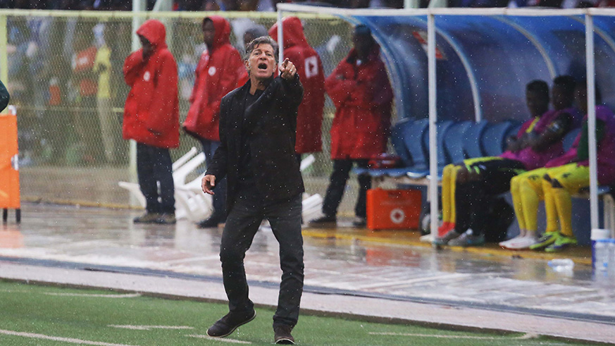 Rayon Sports coach Roberto Oliveira Goncalves do Carmo shouts instructions to players during the 2-1 win over Tanzaniau2019s Young Africans at Kigali Stadium on August 29. Sam Ngendahimana.