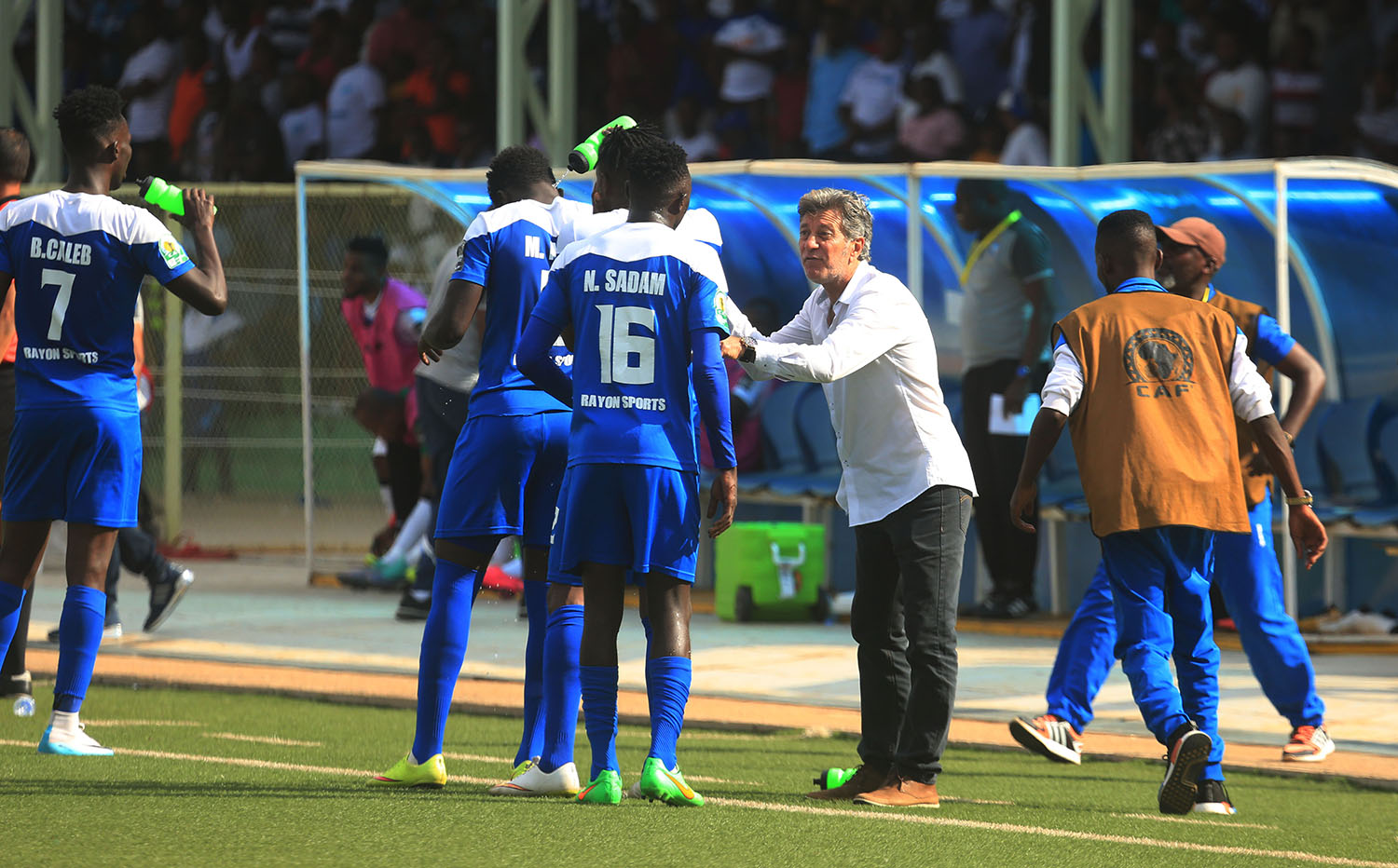 Rayon Sports head coach Roberto u2018Robertinhou2019 Oliveira gives instructions to his players during the goalless draw against Enyimba FC at Kigali Stadium on Sunday. Sam Ngendahimana.