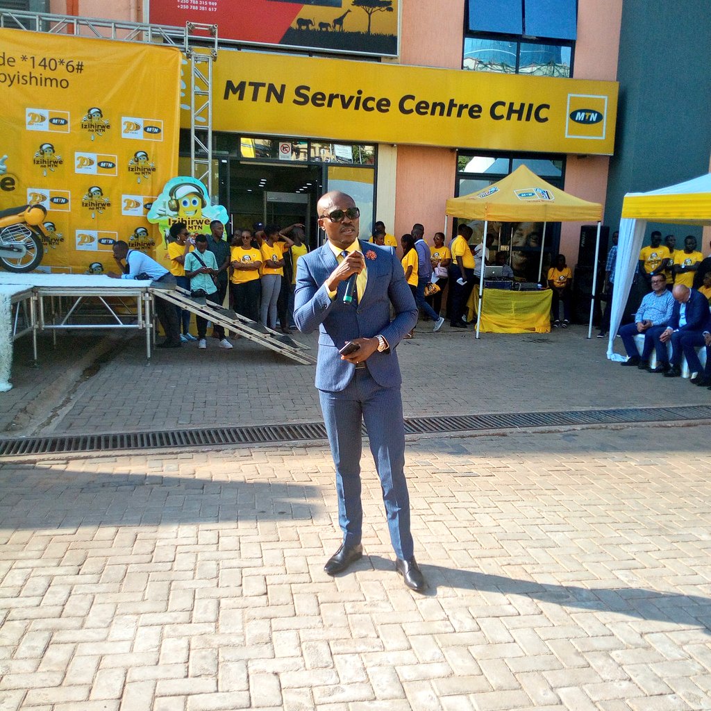 MTN Rwandaâ€™s Chief Marketing Officer, Richard Acheampong, said that the campaign is a collective celebration.