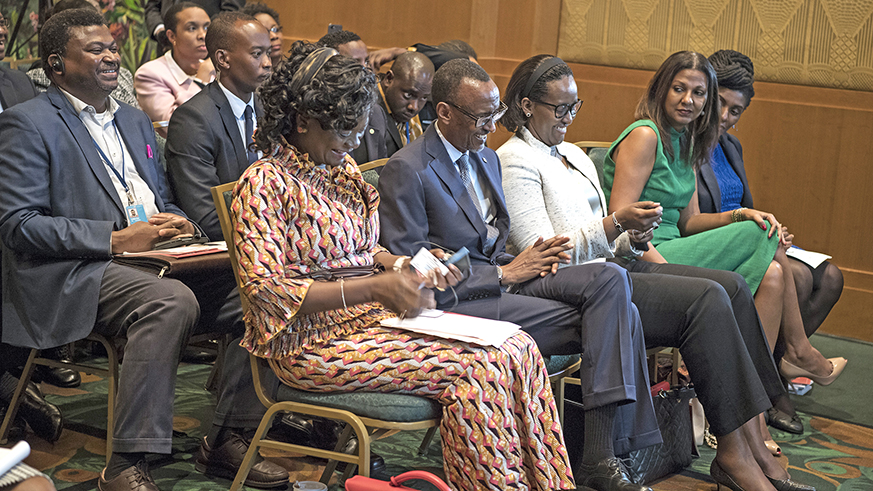 Front row, left-right: First Lady Sika Bella Kabore of Burkina Faso, President Kagame, First Lady Jeannette Kagame, First Lady Kim Simplis Barrow of Belize, and the Executive Secretary of the Organisation of African First Ladies Against HIV/AIDS (OAFLA) Mame Yaa Bosomtwi follow proceedings at the OAFLA Panel Discussion on Breast and Cervical Cancer in Africa, in New York yesterday. Village Urugwiro.