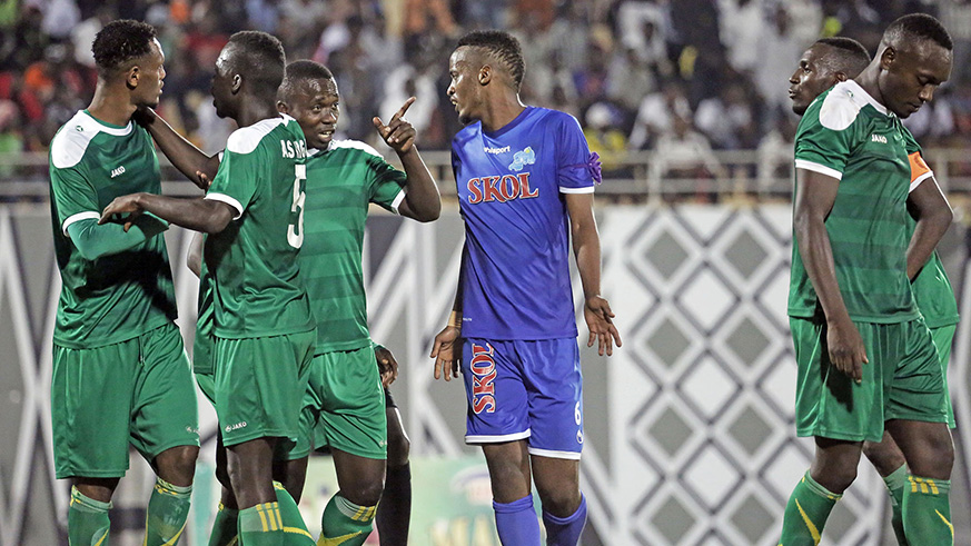 Rayon Sports midifielder Yannick Mukunzi (#6) argues with an AS Kigali player during the two sidesu2019 clash in last yearu2019s Agaciro edition, which ended 1-0 in favour of AS Kigali at Amahoro National Stadium. (Sam Ngendahimana)