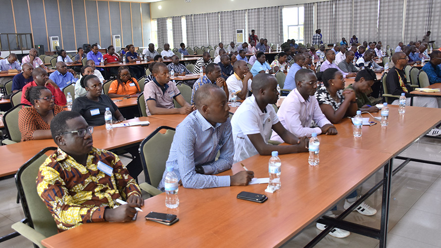 Participants during a session at the ongoing local leadersu2019 retreat at Gabiro RDF Combat Training Centre in Gatsibo District on Wednesday. Jean de Dieu Nsabimana.