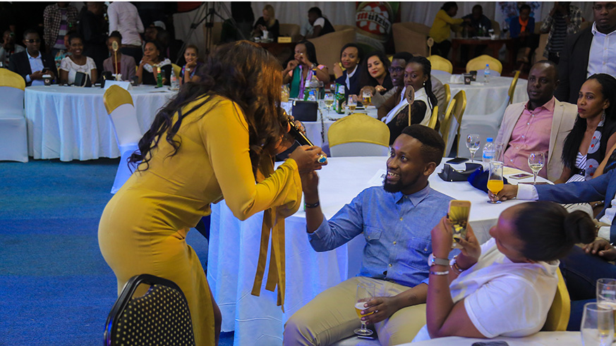 Nigerian singer Waje sings in front of adoring fans during the show.
