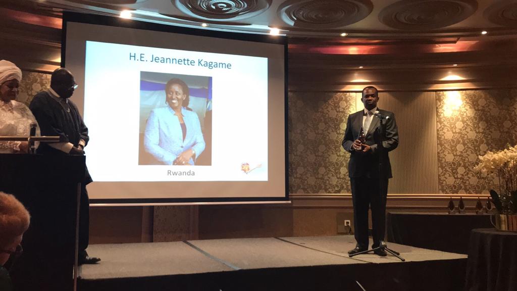 High Commissioner Vincent Karega received the African Women of Excellence Awards on behalf of Her Excellency Mrs Jeannette Kagame. / Courtesy