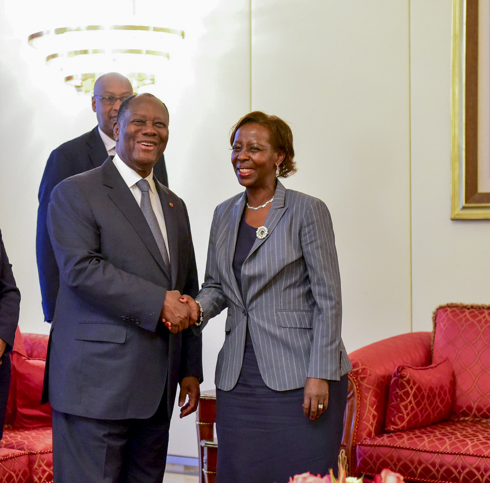 Minister Louise Mushikiwabo visits CÃ´te d'Ivoire as part of her campaign for the post of Secretary General of the International Organization of La Francophonie.