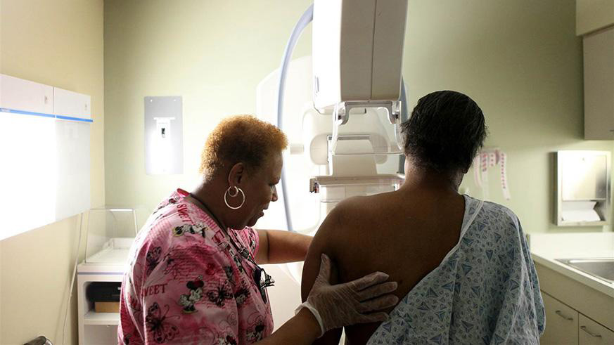 Health experts advise early screening in order to detect cancers at very early stages./Net photo