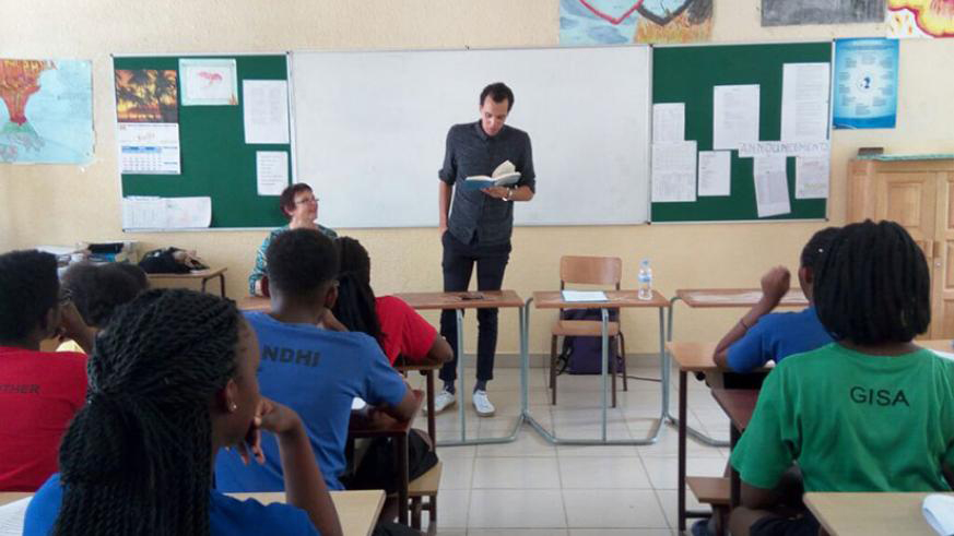 Gael Faye reads his book 'Petit pays' to students in Kigali. (File)