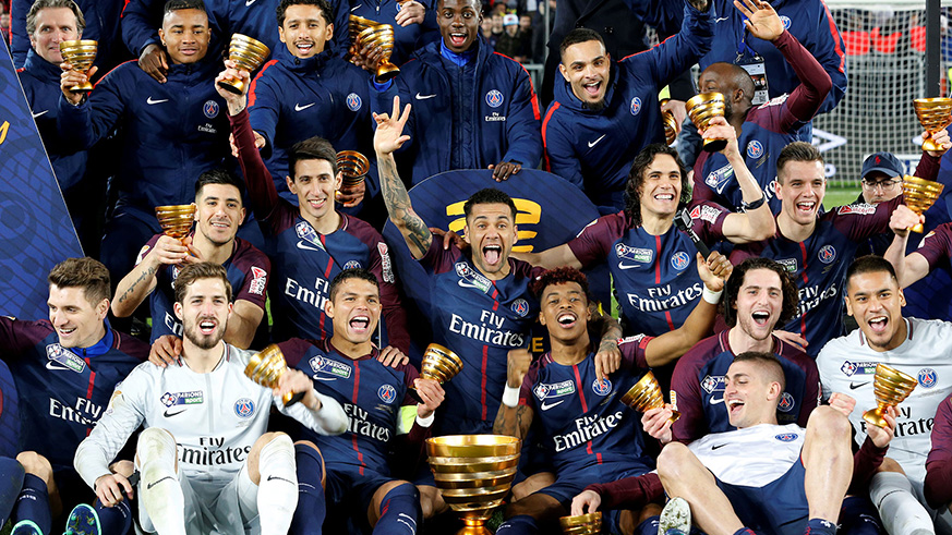 WINNING FEELING: Players of Paris St. Germain, one of the richest clubs in soccer, celebrate after winning the Coupe de la Ligue final in France in March 2018. Net photo.
