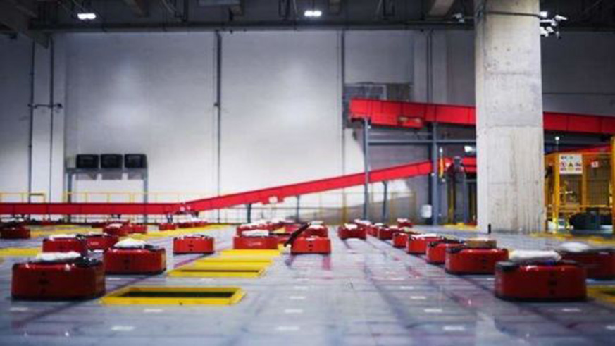 A conveyor belt inside JD.comâ€™s Shanghai warehouse