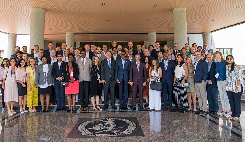 President Kagame with a delegation of Young Presidentsu2019 Organisation in Kigali yesterday. The 80-member delegation is comprised of young business leaders from Belgium, USA, Monaco, Luxembourg, Lebanon, UK, Kenya and the Great Lakes YPO Chapter. Village Urugwiro.