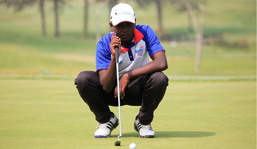 Aloys Nsabimana claimed the top prize in amateurs category during the 2017 Rwanda Golf Open. Sam Ngendahimana.