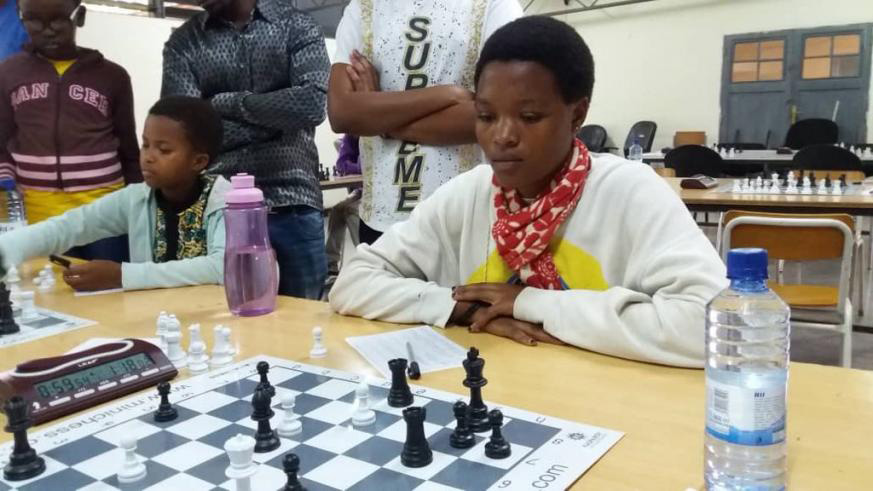 Sandrine Uwase began the chase for her title defence with a surprise win over bitter rival Joselyne Uwase at IPRC-Kigali on Saturday. Courtesy.