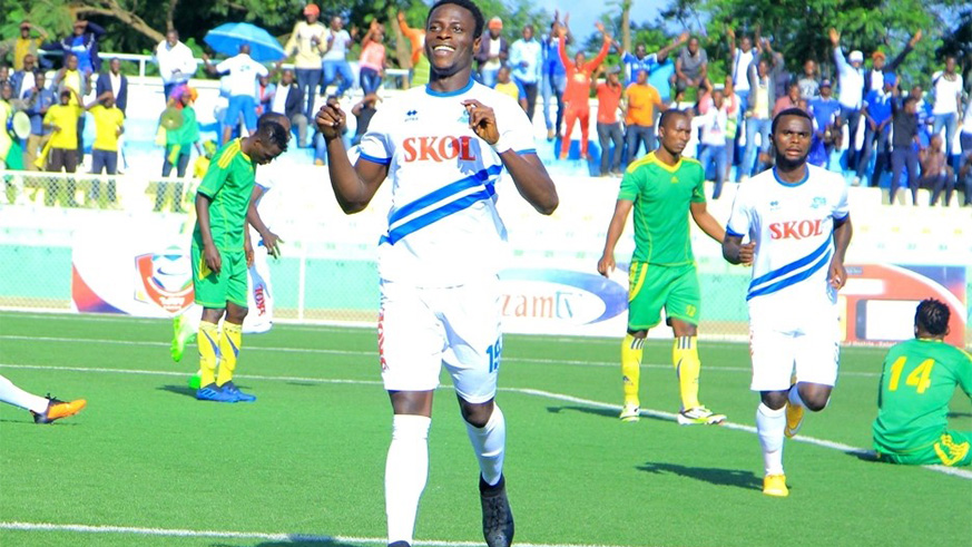 Micheal Sarpong scored the lone goal as Rayon Sports beat AS Muhanga 1-0 to record their sixth victory of the 2018-19 Azam Rwanda Premier League season. He is seen here celebrating after scoring against Gicumbi in a past league match at Kigali Stadium. Courtesy.