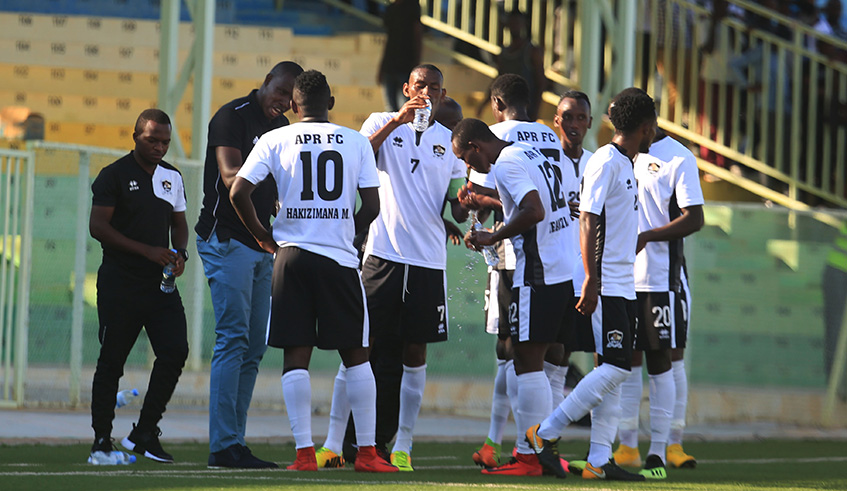 APR FC Head coach Jimmy Mulisa briefing  his players during a past match against Rayon Sports at Amahoro Stadium. Sam Ngendahimana.