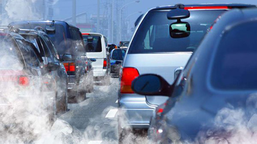 Pollution of environment by combustible gas of cars. The transport and industry sectors are major contributors to health-damaging air pollution. Net photo.