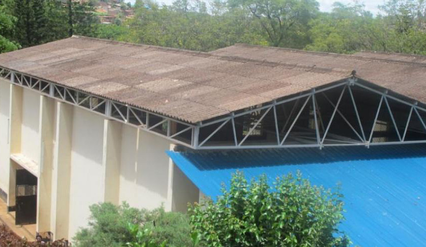 Many old public and private buildings have asbestos roofing. Budget constraints have been the main obstacle to the asbestos removal operation. File.