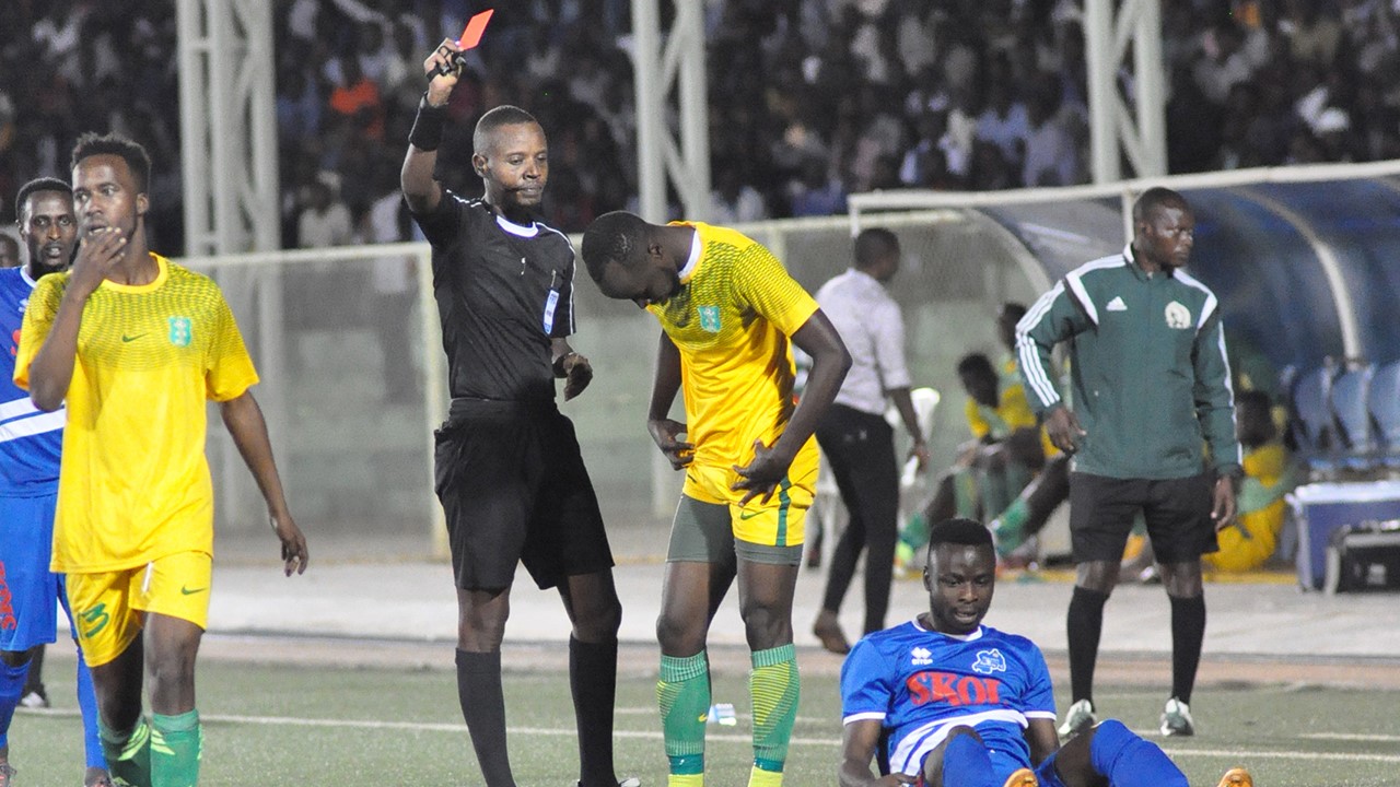 AS Kigali midfielder Eric Nsabimana was red-carded early in the second-half after a challenge on Rayon Sports' Gilbert Mugisha during their goalless draw at Kigali Stadium on Tuesday. Courtesy