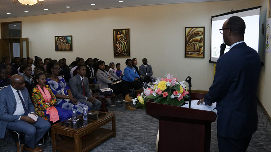 Ambassador Kayonga addressing Rwandans who turned up for the Heroes' Day celebrations.
