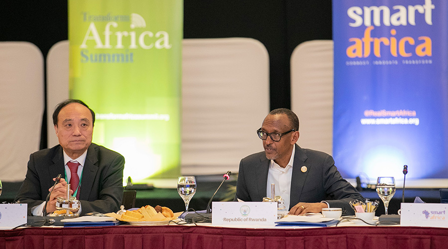 President Paul Kagame and International Telecommunications Union Secretary-General Houlin Zhao during the Smart Africa Board Meeting in Addis Ababa on Monday. / Village Urugwiro