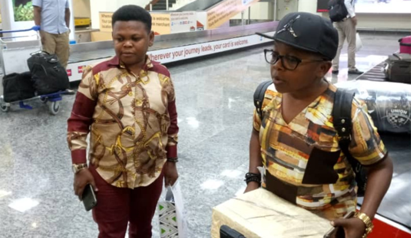 Nollywood actors Pawpaw and Aki at Kigali International Airport. (All photos by Eddie Nsabimana)