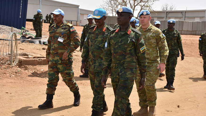 The UNMISS Force Commander, Lt Gen F Mushyo Kamanzi visited #RDF peacekeepers of Rwanbatt3 (63 Mech Inf Bn) who are based and operate in Juba. Courtesy.