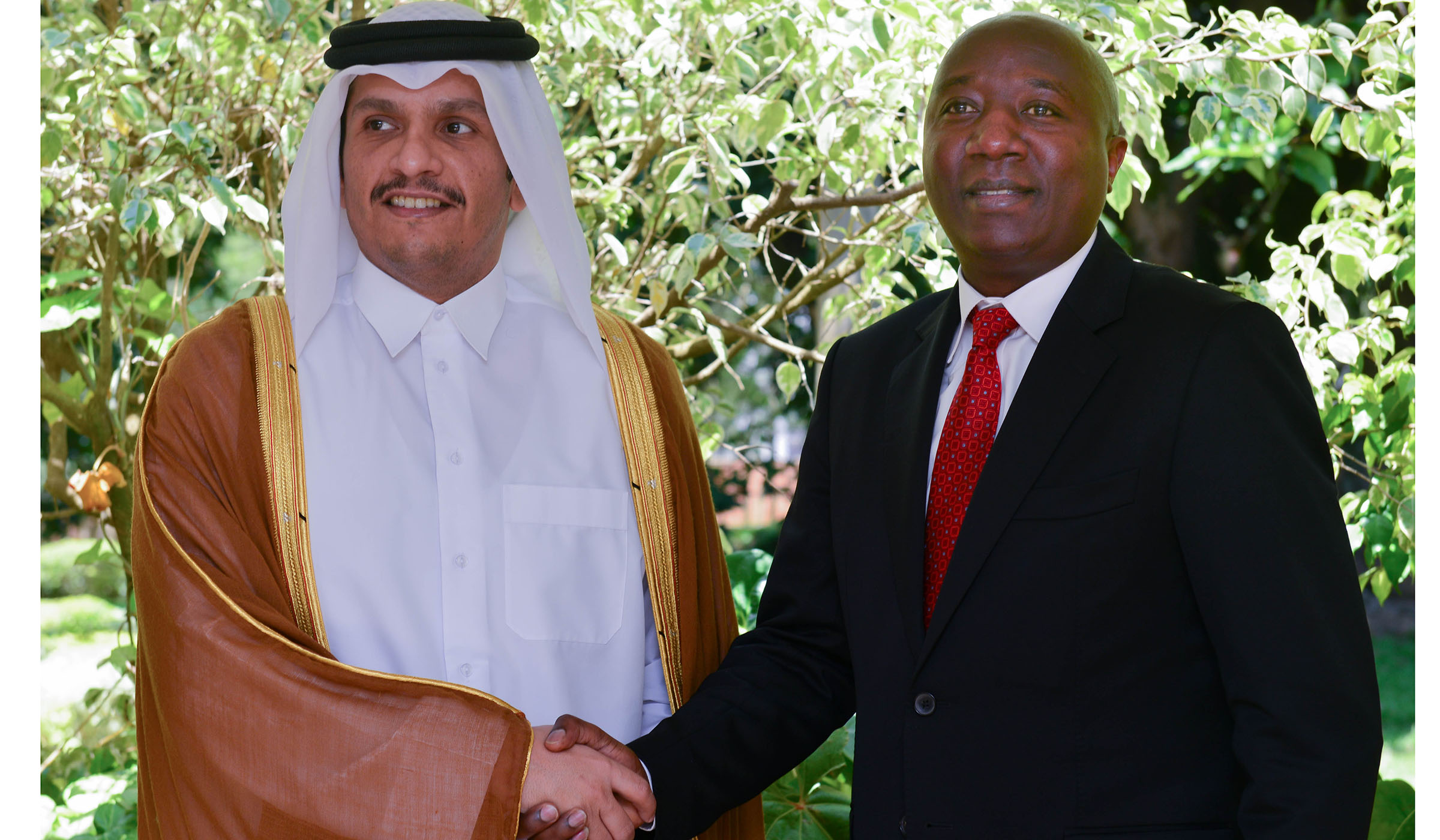Prime Minister Dr. Edouard Ngirente received H.E. Sheikh Mohamed bin Abdulrahman Al Thani, the Deputy Prime Minister and Minister of Foreign Affairs of Qatar and his delegation yesterday (Courtesy)
