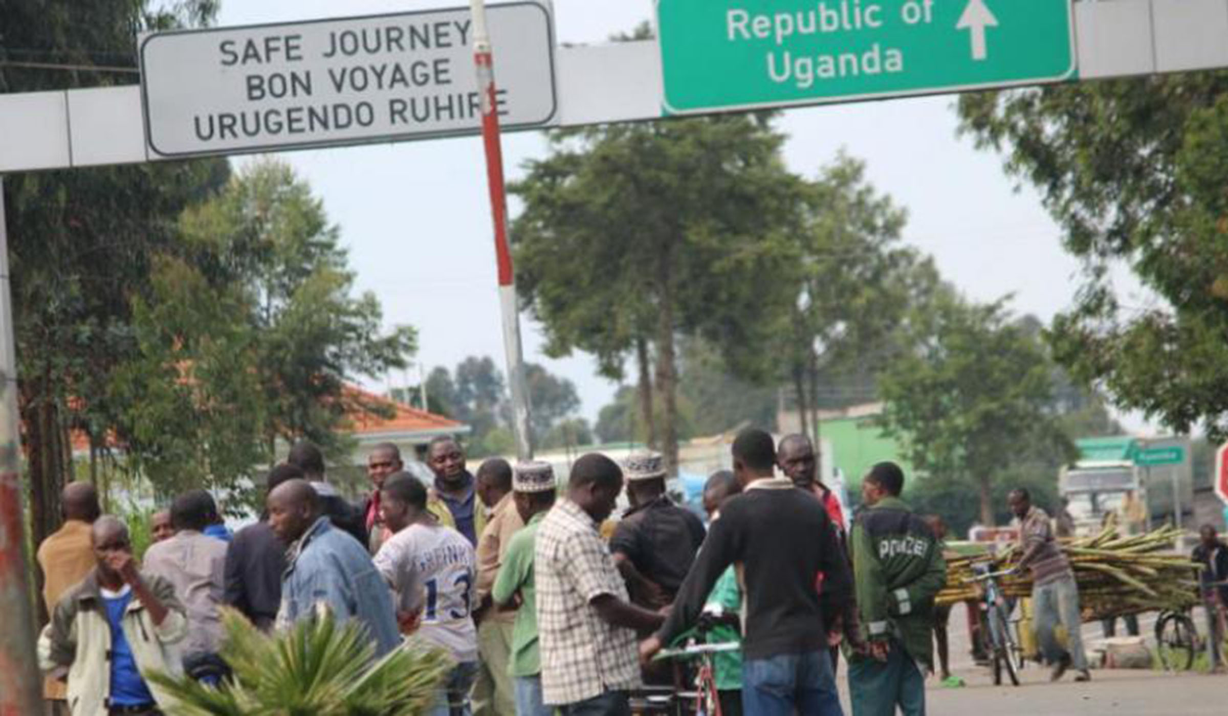 Cyanika border between Rwanda and Uganda. File