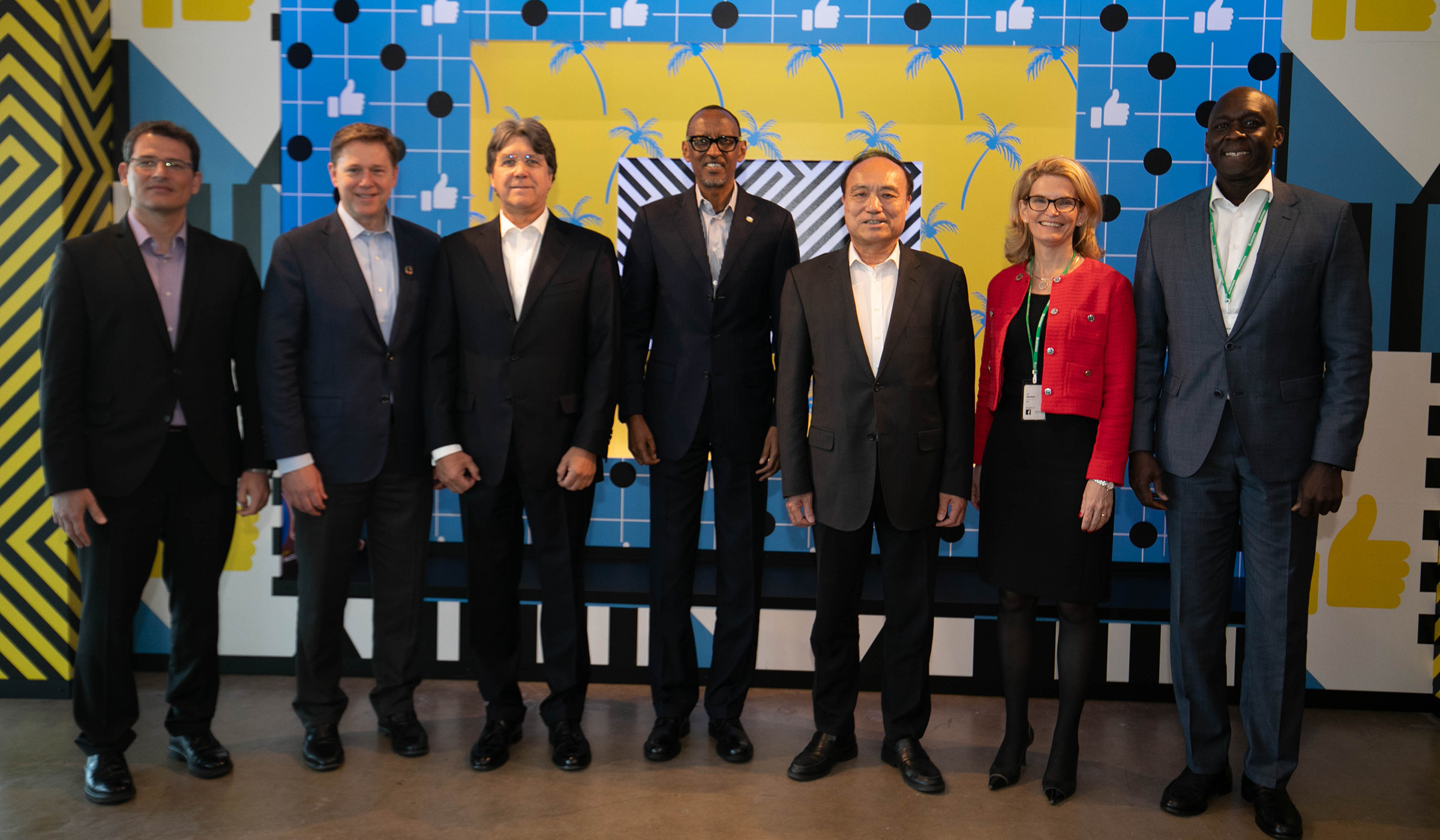 L-R: Moez Chakcbouk, Director General of UNESCO; Kevin Martin, Vice President for Mobile and Global Access Policy at Facebook; Dr Carlos Jarque, Executive Director of America Movil; President Kagame; Houlin Zhao, ITU Secretary General; Doreen Bodgan-Martin, Director of ITUu2019s Telecommunication Development Bureau and Makhtar Diop, World Banku2019s Vice President for Infrastructure at the Broadband Commission for Sustainable Development meeting in San Francisco yesterday. Village Urugwiro.