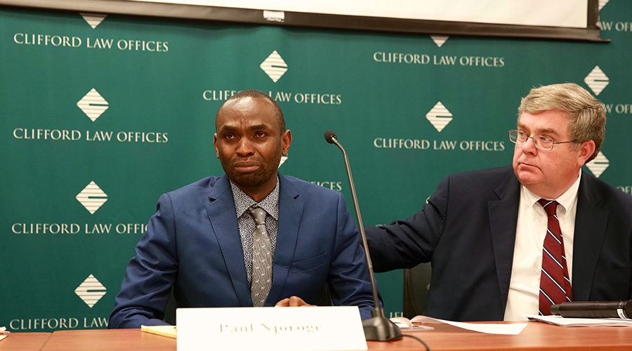 Tarek Milleron (L), uncle of 24-year-old Samya Stumo who was killed on the Ethiopian Airlines Flight 302, protests outside the James Simpson Theatre in the Field Museum of Natural History, where Boeing holds its annual shareholders meeting, in Chicago. / Xinhua