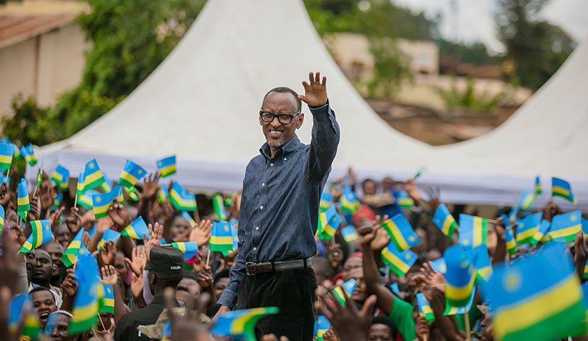 President Kagame is welcomed by thousands of residents of Burera District on his arrival in Rusumo cell for the first stop of the his three-day Citizen Outreach tour of the Northern and Western provinces. He is today expected to be in Musanze District where he will meet citizens before continuing to Rubavu on Friday. Village Urugwiro.