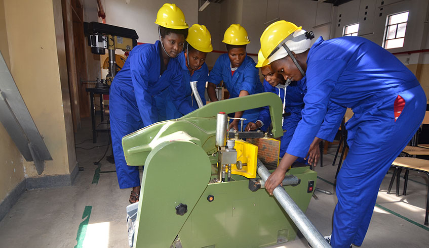 TVET students during a mechanical practical session at Musanze Polytechnic. Sam Ngendahimana.