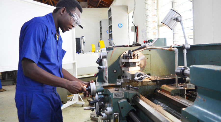 A TVET student doing practical work in mechanical workshop at Tumba College of Technology. / Sam Ngendahimana
